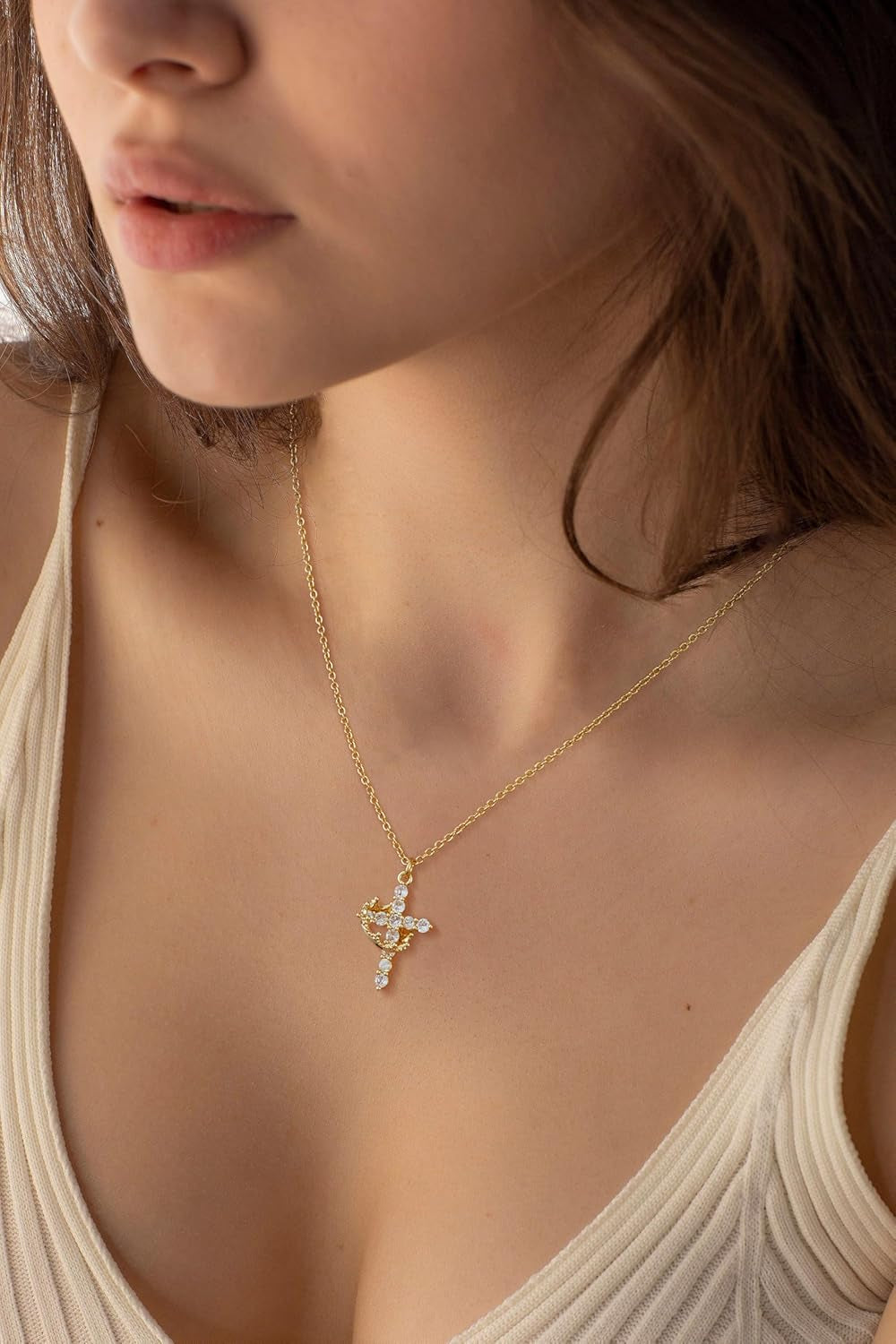 Cross Necklace for Women-Dainty 14K Gold Plated/Silver Plated Pendant Necklaces Simple Cross Pendant Necklace Cute Tiny Jewelry for Women